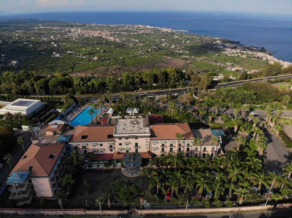 Orizzonte Acireale Hotel Esterno foto