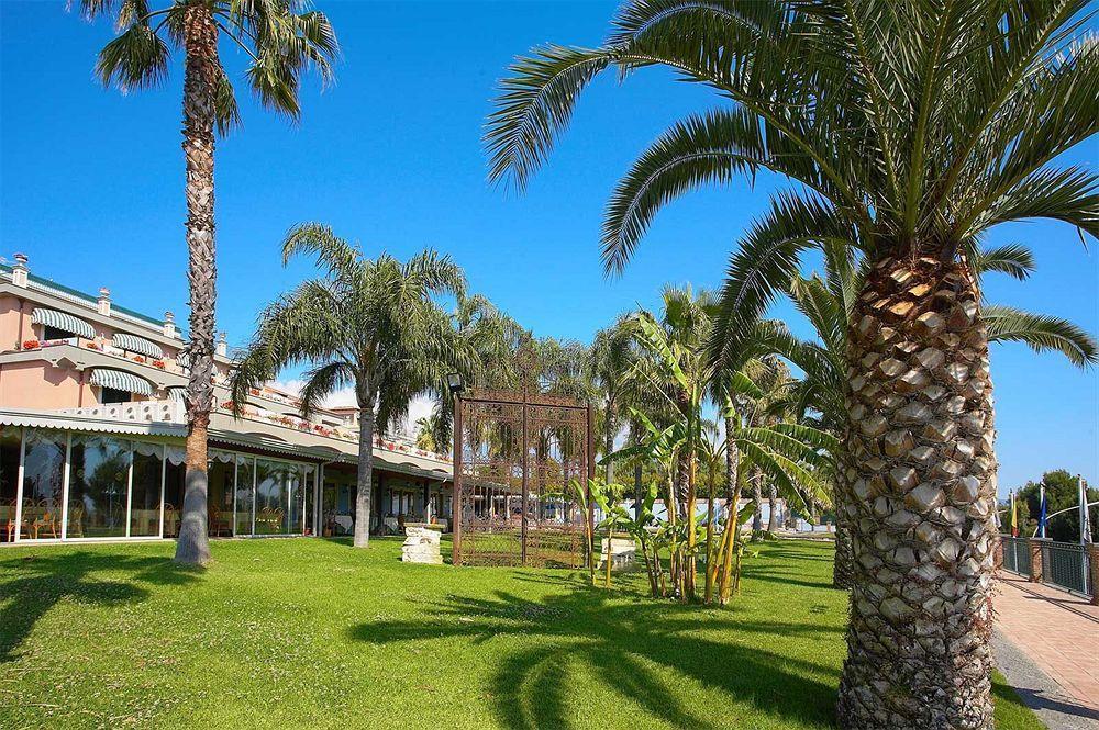 Orizzonte Acireale Hotel Esterno foto