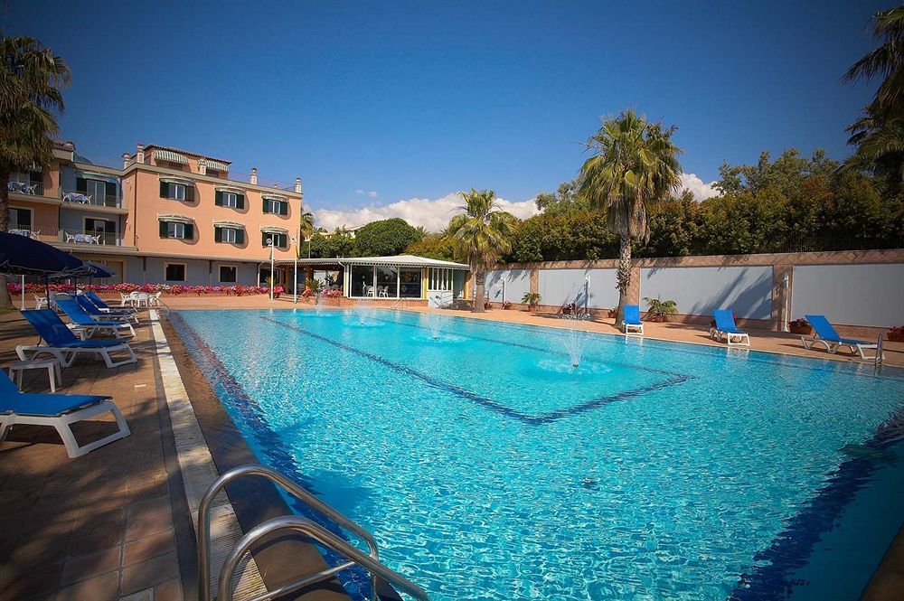 Orizzonte Acireale Hotel Esterno foto