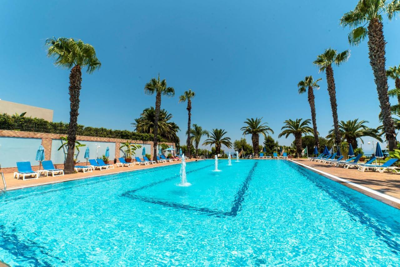 Orizzonte Acireale Hotel Esterno foto