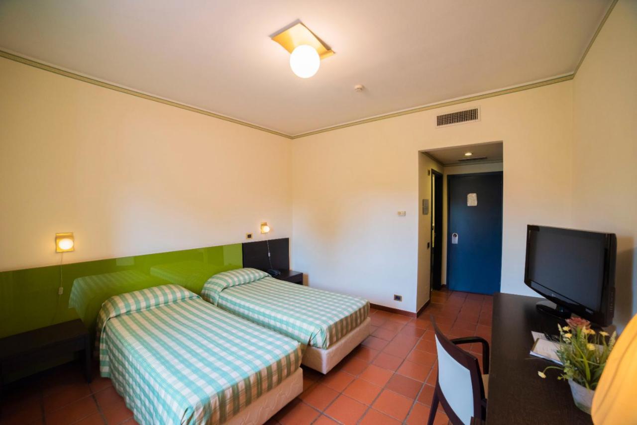 Orizzonte Acireale Hotel Esterno foto