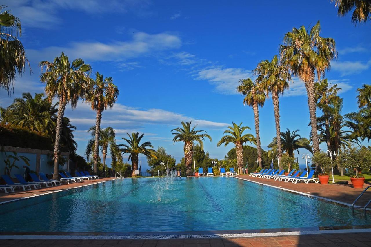 Orizzonte Acireale Hotel Esterno foto